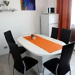 Apartment Apartma Dante *